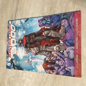Softcover Justice league 3000 Vol 2 The Camelot War